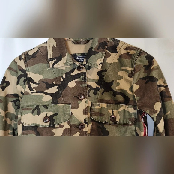Abercrombie & Fitch Womens Camo Jacket Size XS Cropped Urban Gorpcore Streetwear - Picture 2 of 9